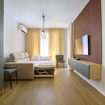 South Primorsko, Family With Terrace And Free Parking Apartament