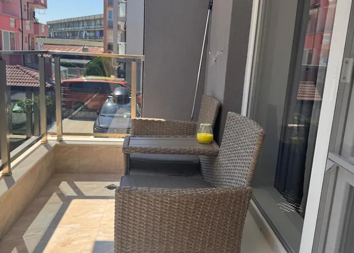 South Primorsko, Family With Terrace And Free Parking Apartament Primorsko